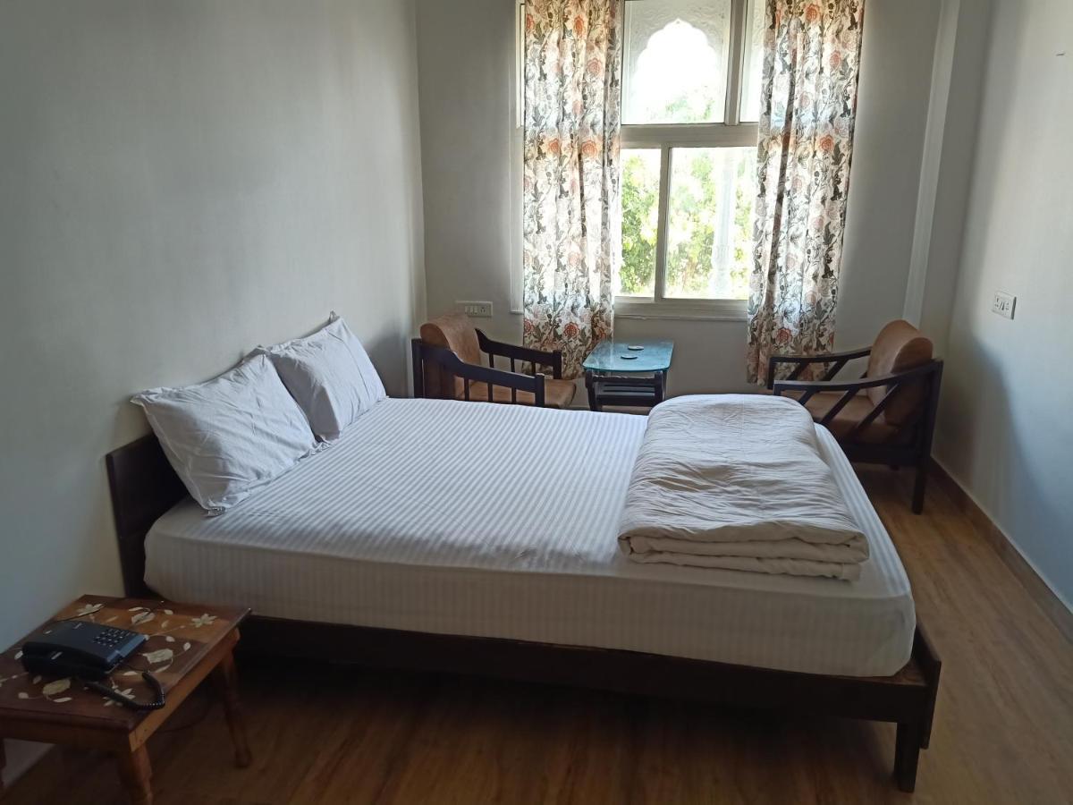 Hindupura Residency Hotel Sawai Madhopur Buitenkant foto