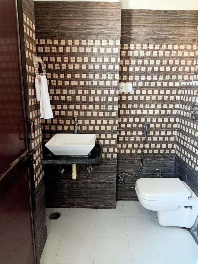 Hindupura Residency Hotel Sawai Madhopur Buitenkant foto