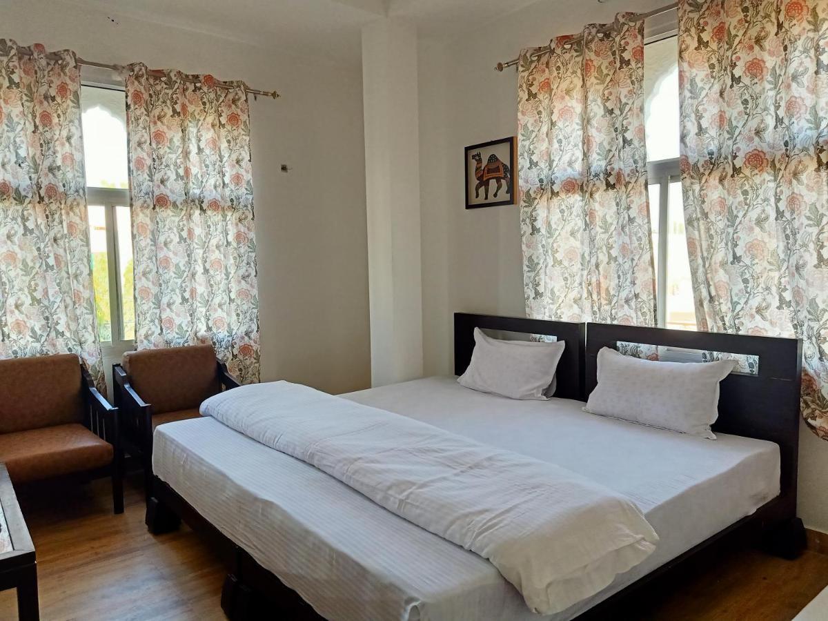 Hindupura Residency Hotel Sawai Madhopur Buitenkant foto